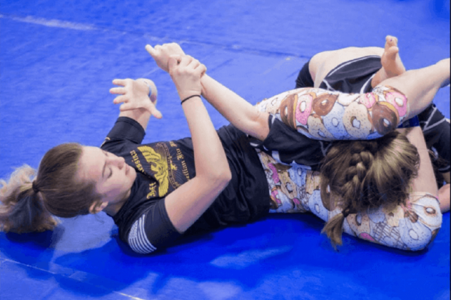 10 Reasons Why Women Should Train Jiu Jitsu 1 632x420